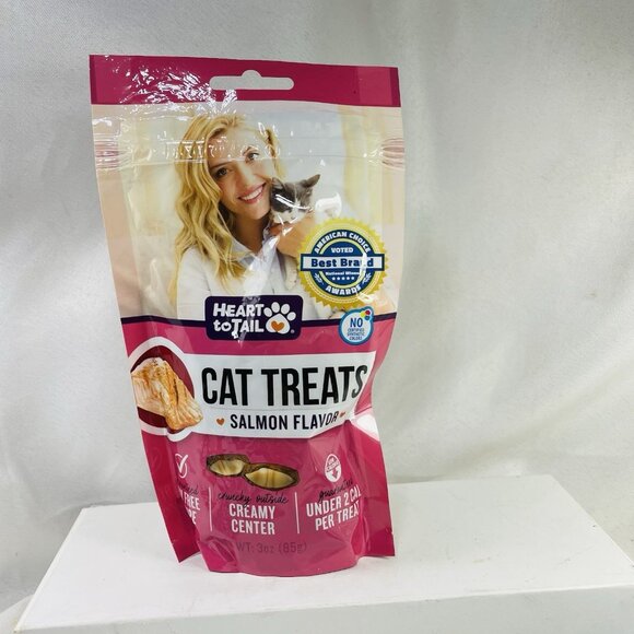 New 3 X 3 oz Heart to Tail Cat Treats Salmon Chicken Seafood Creamy Center - Picture 4 of 8